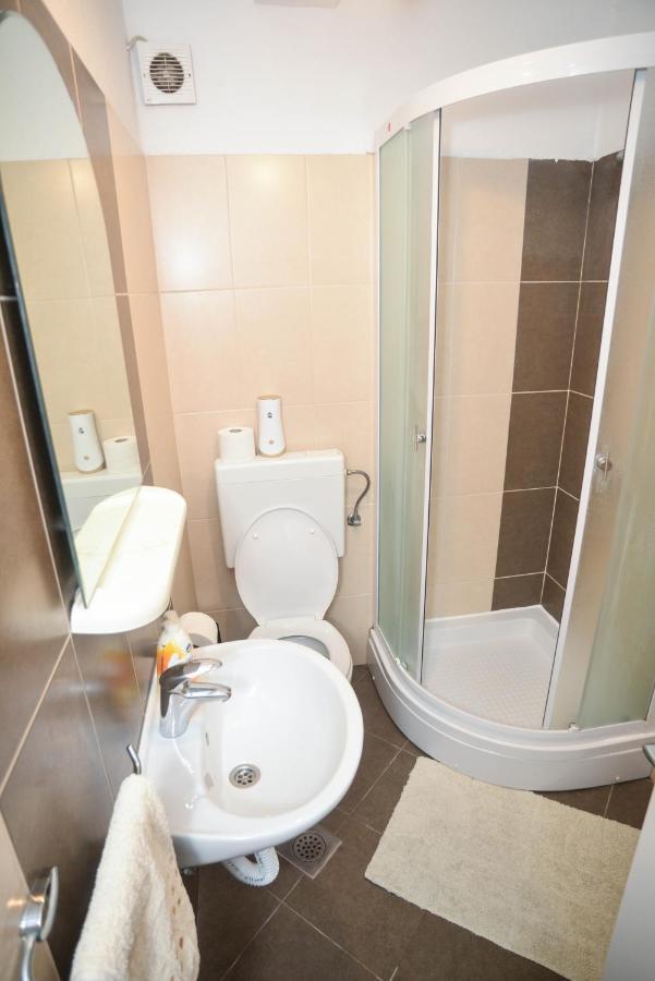 Apartment Ante Биоград-на-Мору Экстерьер фото